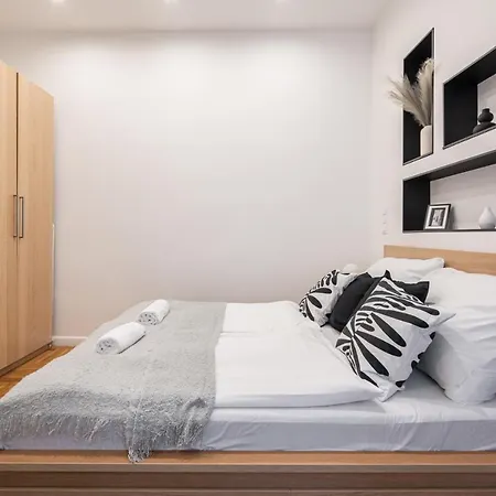 S6- Boutique Suites, Location By Bqa * Будапешт