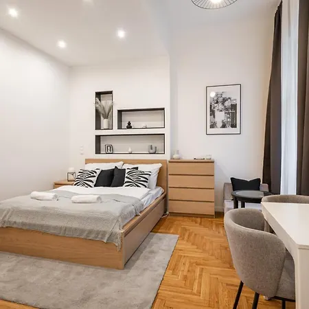 Апартаменты S6- Boutique Suites, Location By Bqa