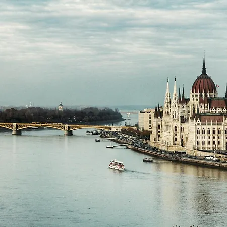 Apartment S6- Boutique Suites, Location By Bqa *