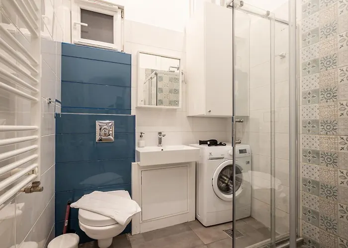 S6- Boutique Suites, Location By Bqa Apartament *